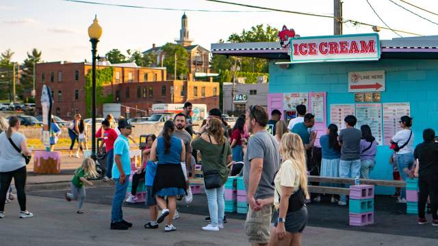 Foxy's Ice Cream