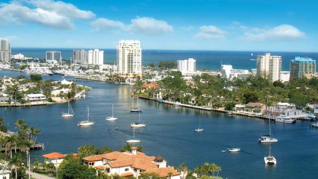 Aerial view of Fort Lauderdale, FL