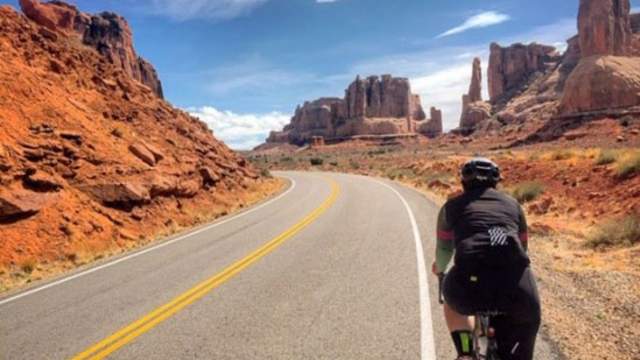 Road bicycle
