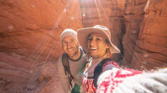 Couple in Bryce Canyon