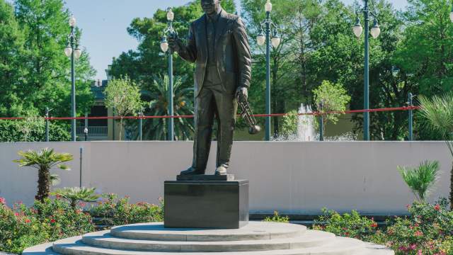 Statue of Louis Armstrong - Armstrong Park