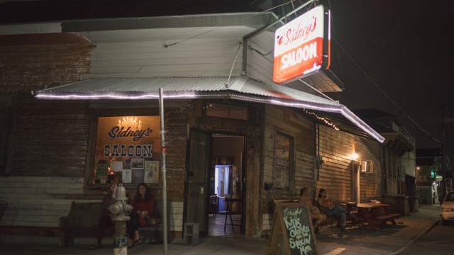Sidney's Saloon 
