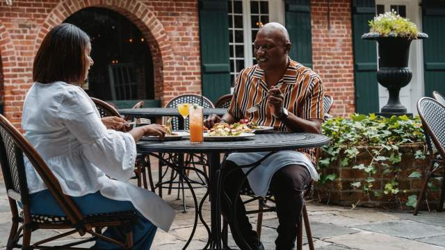 Broussard’s Courtyard Dining
