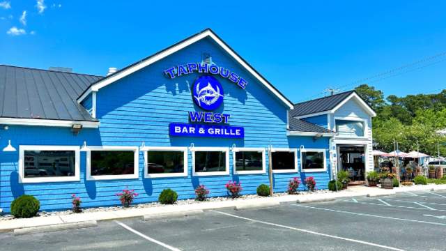 Taphouse West Bar & Grille