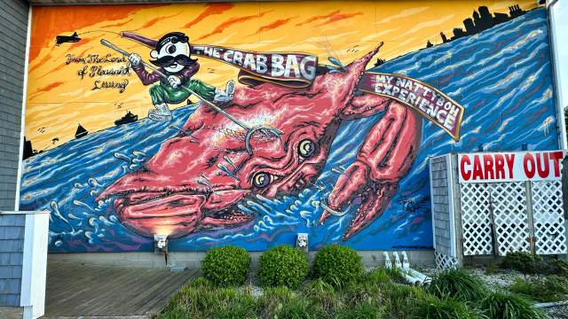 The Crab Bag mural by Stefan Ways