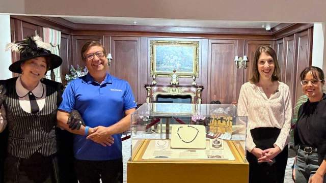 Titanic Necklace Unveiling