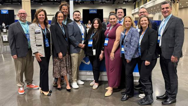 tm-deca-volunteer-visit-orlando-team-2025