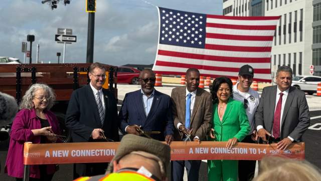 tm-new-connection-to-I4-ribbon-cutting