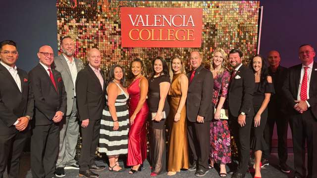 VALENCIA COLLEGE’S RED, BLACK AND BOUNDLESS GALA