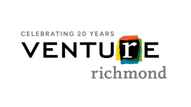 VR 20th logo