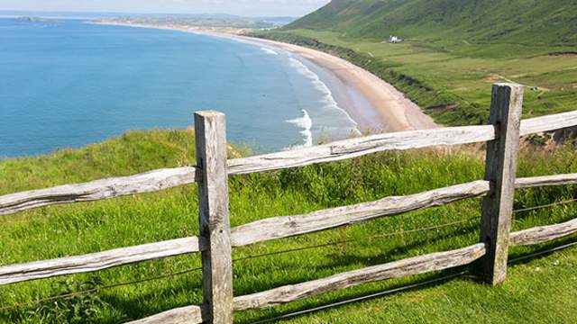 Close up Rhossili Bay
