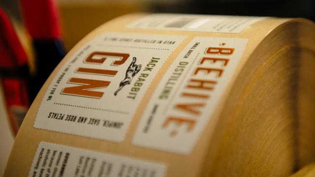 Beehive Gin Labels