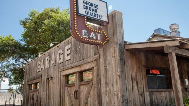 Garage on Beck