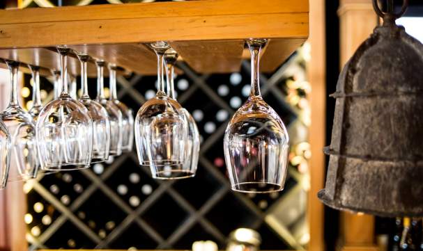 Best Happy Hours in the Golden Isles