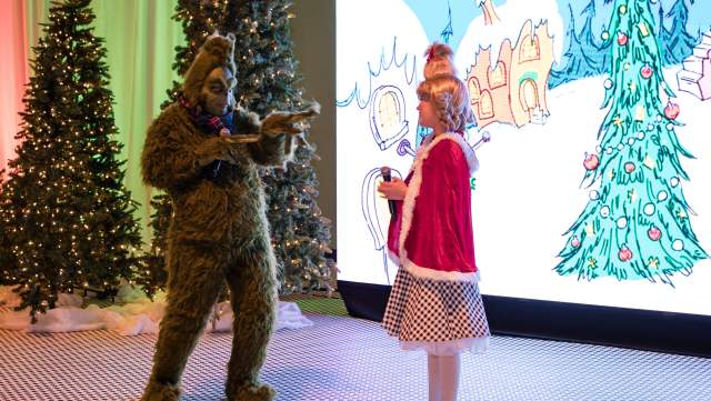 Dayton Arcade: Holly Days