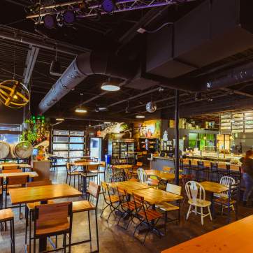 Four Quarters Brewing
