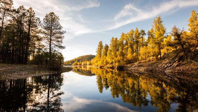 Goldwater Lake in the Fall - Experience Prescott