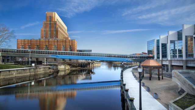 Grand River and the Lansing River Trail