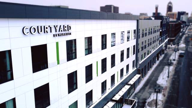 Courtyard By Marriott - Downtown Lansing