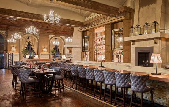 OAK Long Bar + Kitchen - Fairmont Copley Plaza Hotel