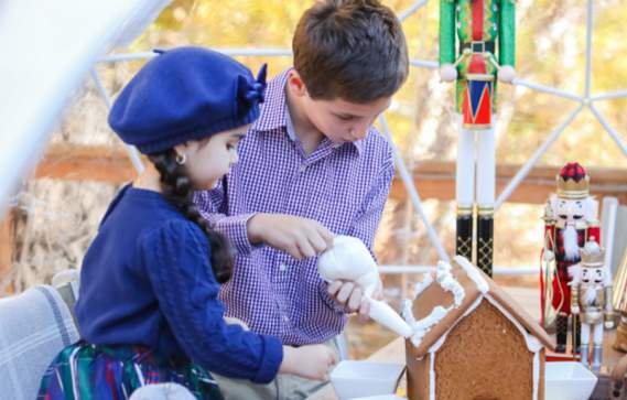 Santa Tea at Town Meeting Bistro