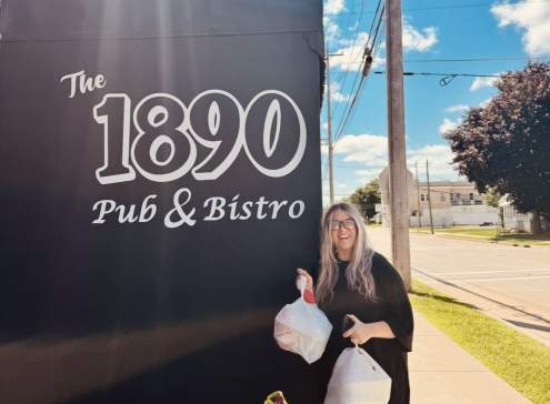 Hudak & the City: 1890 Pub