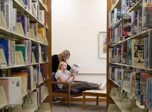 Bookstores in Oshkosh