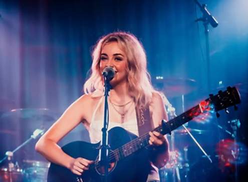 Get to Know Lily Grace Before She Hits the Stage at UW-Oshkosh!
