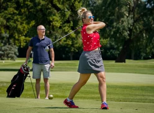 It’s Time to Tee Off in Oshkosh