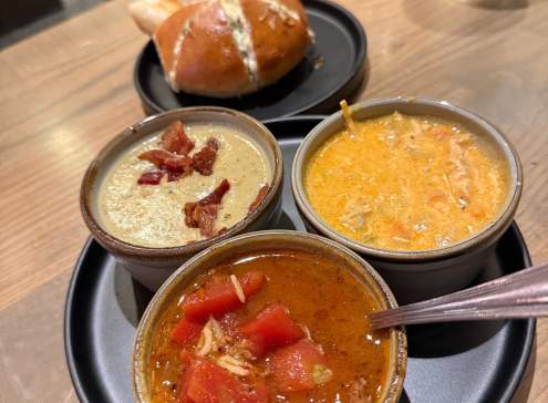 Sip, Savor, Soar: Oshkosh's Drink & Food Flights!
