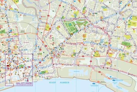 Detailed map of Hull showing main roads, cycle routes, parks, landmarks, riverfront areas and city‑centre connections