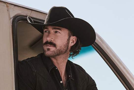 RODEOHOUSTON® presenta a Riley Green