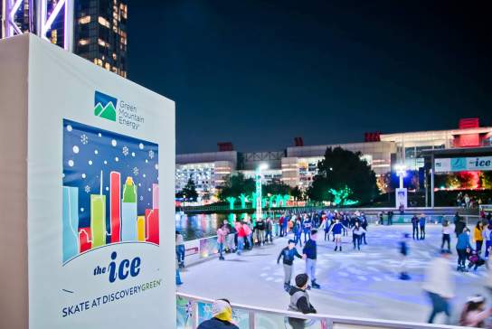 THE ICE, pista de patinaje sobre hielo en Discovery Green