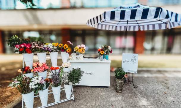 Valentine’s Day Pop-Up