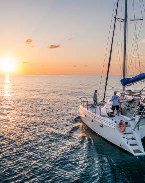 things-to-do-water-activities-boating-port-aransas-texas-sailboat-sunrise