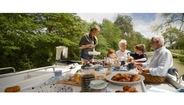 Le Boat grandparents