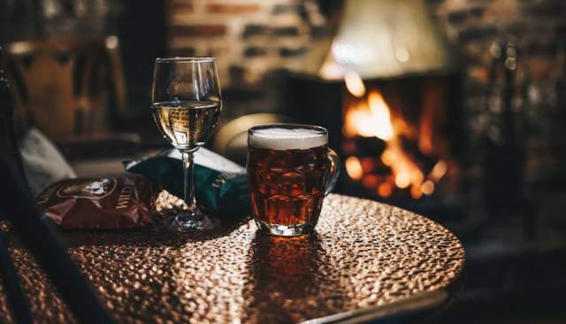 Thames Path Pubs and Cafes for a cosy winter stop