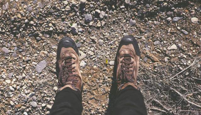 Blisters? How to choose walking boots or walking shoes!