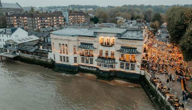 Three Thames Path Pubs for a Perfect Summer Pint!
