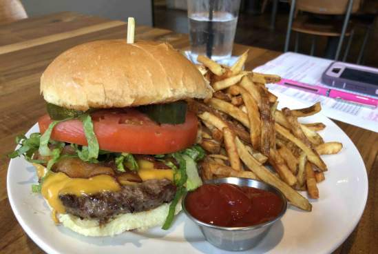 Monumental Burgers