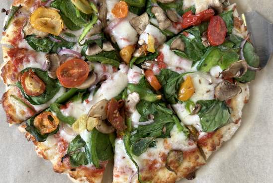 Slice of Eccentricity: The Art of Unconventional Pizza at Pizza Uncommon