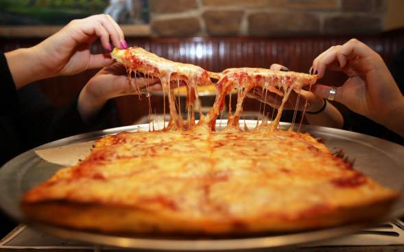 Arcaro & Genell_Pizza