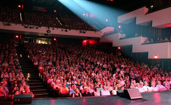 H. Ric Luhrs Performing Arts Center