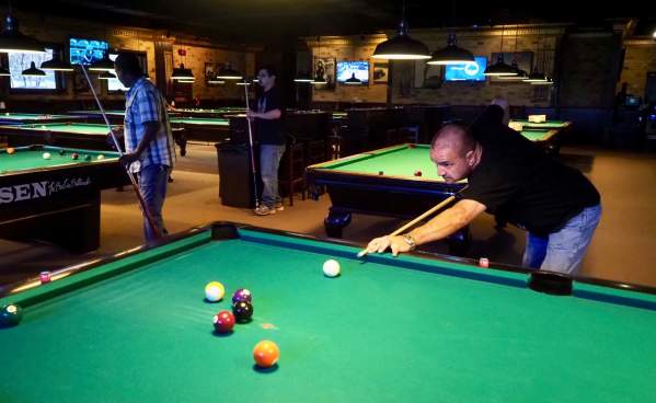 Eddie's Tavern