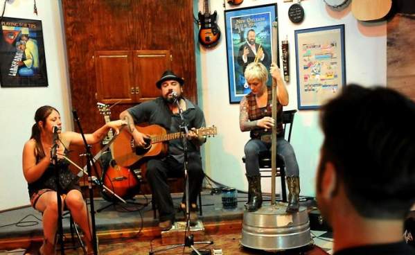 The Logon Café & Pub