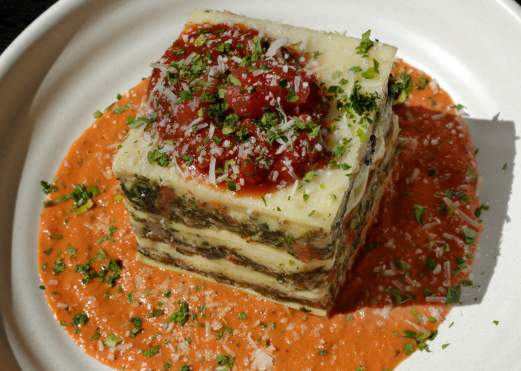 Top Places for Couples to Eat on Valentine's Day