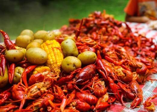 Where to Eat Crawfish in Beaumont, TX