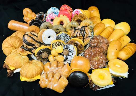 Icy Donuts Groves