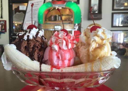 Mike's Old Fashioned Soda Fountain