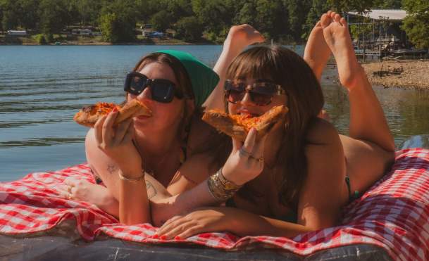 A Whole Lottie Love for Pizza Lottie’s